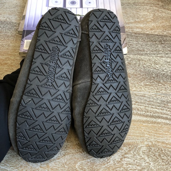 Minnetonka Suede Jackie Slipper - Picture 4 of 4